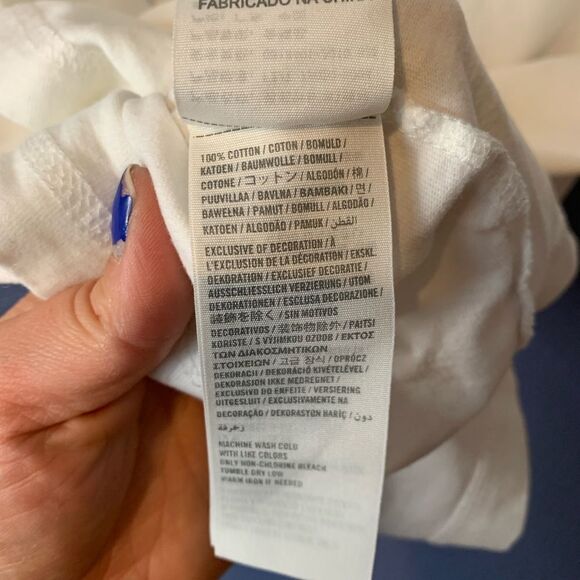 Abercrombie and Fitch Embroidered Short Sleeve White Tee | Small - Picture 5 of 5